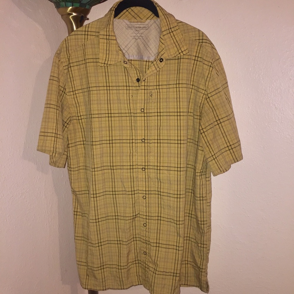 5.11 TACTICAL Covert Shirt Sz Large Lightweight